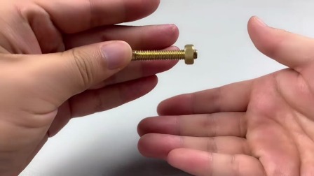 意念螺絲自轉(zhuǎn) 無(wú)限制日本可檢查版近景魔術(shù)道具 魔術(shù)玩具